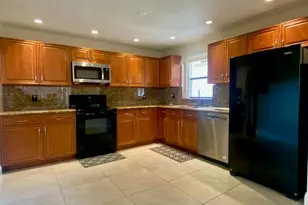 9609 Riverside Dr, Coral Springs, FL 33071 - Photo 1