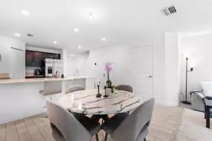 6005 Woods Edge Cir, Riviera Beach, FL 33410 - Photo 1