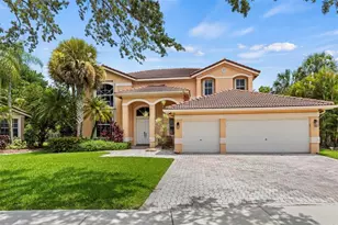 3920 Nighthawk Dr, Weston, FL 33331 - Photo 1