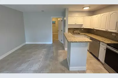 925 NE 17th Ave, Unit #3, Fort Lauderdale, FL 33304 - Photo 1