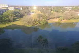 3499 Oaks Way, Pompano Beach, FL 33069 - Photo 1