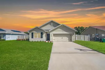 2725 SE Garfield Ave, Port Saint Lucie, FL 34952 - Photo 1