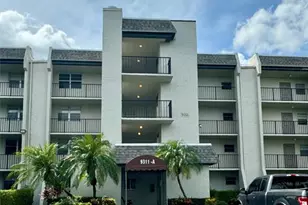 9311 Orange Grove Dr, Davie, FL 33324 - Photo 1