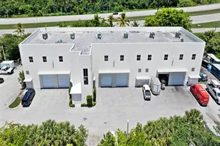 701 SE 32nd Ct, Fort Lauderdale, FL 33316 - Photo 1