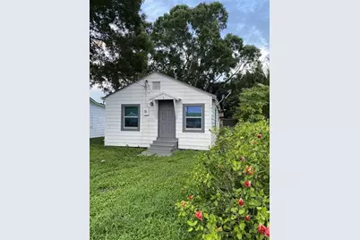 12364 Lakeshore Drive, Canal Point, FL 33438 - Photo 1