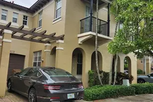 8672 Blaze Ct, Davie, FL 33328 - Photo 1