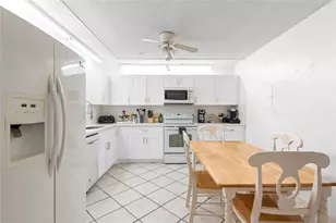 9625 Riverside Dr, Coral Springs, FL 33071 - Photo 1