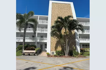 1051 Cambridge C #1051, Deerfield Beach, FL 33442 - Photo 1