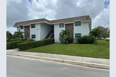 5875 SW 41st St, Unit #C5, Davie, FL 33314 - Photo 1