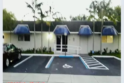 930 S 441 State Road 7, Plantation, FL 33317 - Photo 1