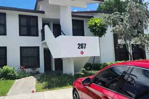 207 Lake Pointe Dr, Oakland Park, FL 33309 - Photo 1
