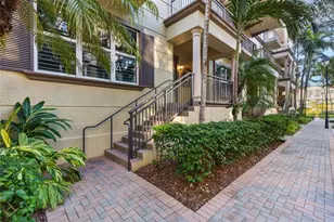 2633 NE 14th Ave, Wilton Manors, FL 33334 - Photo 1