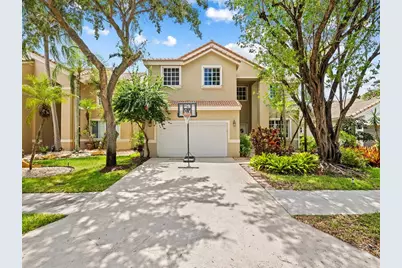 301 Cameron Drive, Weston, FL 33326 - Photo 1