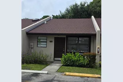 636 NW 47th Street, Deerfield Beach, FL 33064 - Photo 1