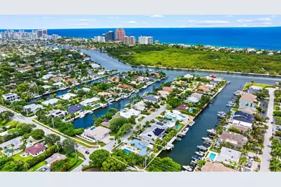 1524 Bayview Drive, Fort Lauderdale, FL 33304 - Photo 1