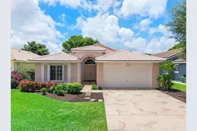 4700 NW 7th Pl, Deerfield Beach, FL 33442 - Photo 1