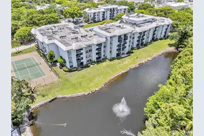 721 N Pine Island Rd, Unit #319, Plantation, FL 33324 - Photo 1