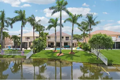 640 SW 167th Way, Pembroke Pines, FL 33027 - Photo 1