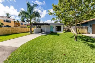 49 NE 5th Ave, Deerfield Beach, FL 33441 - Photo 1