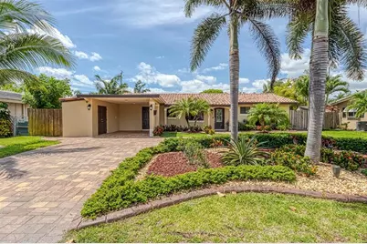 300 SE 7th Street, Pompano Beach, FL 33060 - Photo 1