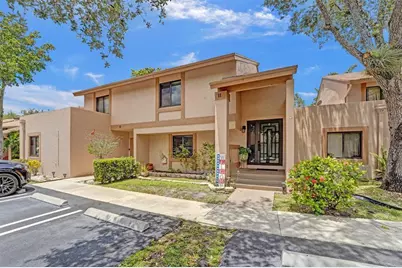 11  Chestnut Cir, Unit #11, Cooper City, FL 33026 - Photo 1