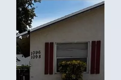 1096  Oleander Rd, Unit #1096, Lantana, FL 33462 - Photo 1