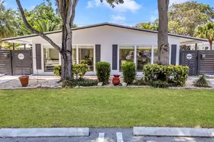 2412 NE 4th St, Pompano Beach, FL 33062 - Photo 1