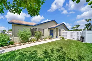 9743 Saratoga Park Ct, Boca Raton, FL 33428 - Photo 1