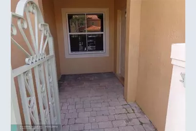 4933  Tradewinds Ter, Unit #903, Fort Lauderdale, FL 33312 - Photo 1