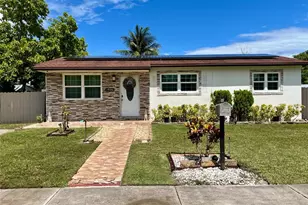 19741 SW 114th Pl, Miami, FL 33157 - Photo 1