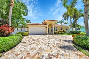 268 SE 4th Ave, Pompano Beach, FL 33060 - Photo 1