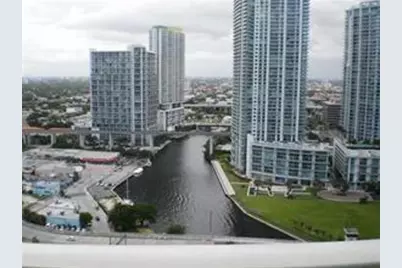 31 SE 5 Street #3207, Miami, FL 33131 - Photo 1