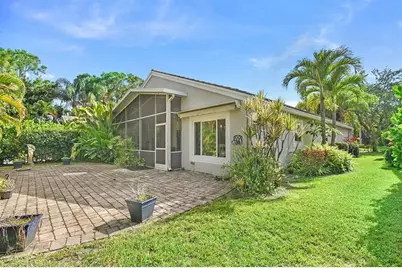 7151 SE Twin Oaks Circle, Stuart, FL 34997 - Photo 1