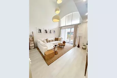 11486 NW 80th Street, Doral, FL 33178 - Photo 1