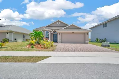 408  Seafoam Cir, Fort Pierce, FL 34945 - Photo 1