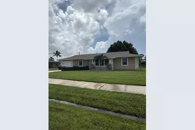 334 NW Curtis St, Port Saint Lucie, FL 34983 - Photo 1