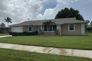 334 NW Curtis St, Port Saint Lucie, FL 34983 - Photo 1