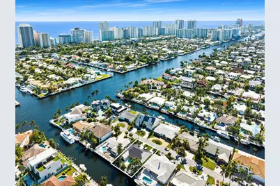 3061 NE 42nd St, Fort Lauderdale, FL 33308 - Photo 1