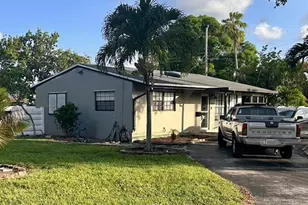 6852 SW 16th St, Pembroke Pines, FL 33023 - Photo 1