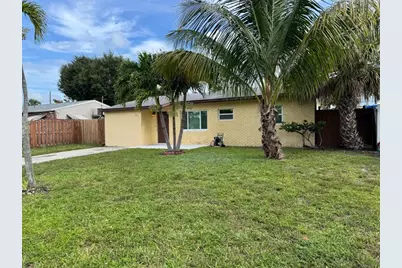 571 NE 59th St, Fort Lauderdale, FL 33334 - Photo 1