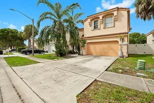 1474 NW 153rd Ln, Pembroke Pines, FL 33028 - Photo 1