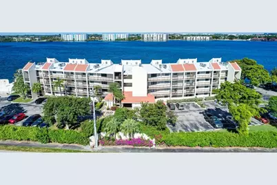 115 Lake Emerald Drive #403, Oakland Park, FL 33309 - Photo 1