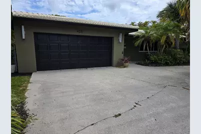 425 NW 24th Street, Wilton Manors, FL 33311 - Photo 1