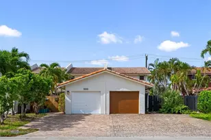 2532 NE 9th St, Fort Lauderdale, FL 33304 - Photo 1