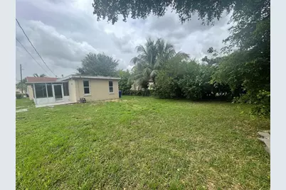 2819  Polk St, Unit #B, Hollywood, FL 33020 - Photo 1