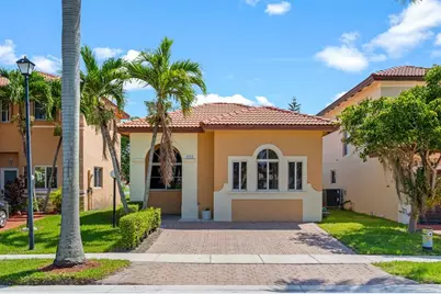 2552 NE 41st Avenue, Homestead, FL 33033 - Photo 1