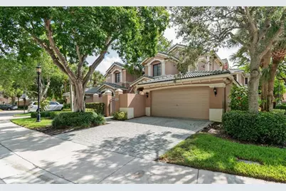 2604  Center Court Dr, Unit #4-27, Weston, FL 33332 - Photo 1