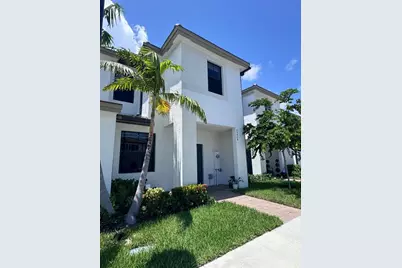 23424 SW 127th Pl, Homestead, FL 33032 - Photo 1