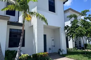 23424 SW 127th Pl, Homestead, FL 33032 - Photo 1