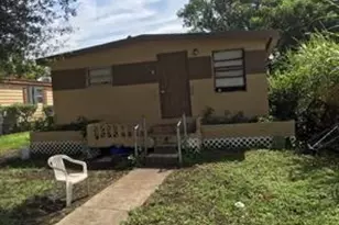 841 Rickey Jackson Blvd, Pahokee, FL 33476 - Photo 1